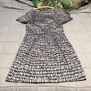 EUC French Connection Dress w/ POCKETS!!!